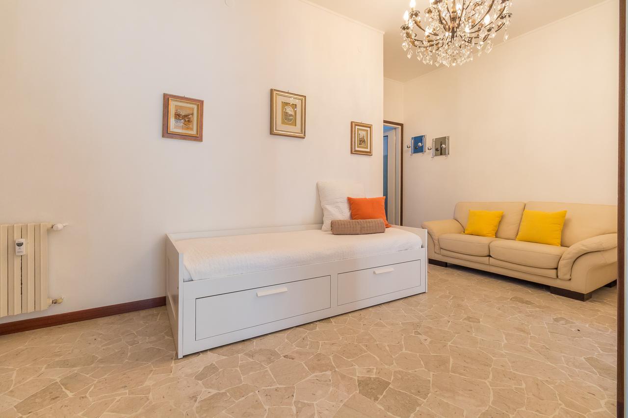 Alessia'S Flat- Sondrio M3 Διαμέρισμα Μιλάνο Εξωτερικό φωτογραφία