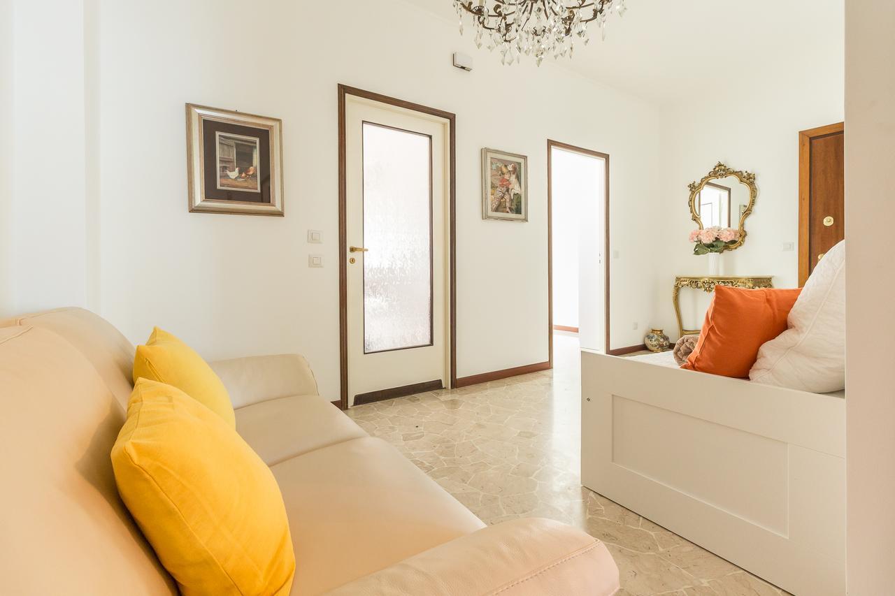 Alessia'S Flat- Sondrio M3 Διαμέρισμα Μιλάνο Εξωτερικό φωτογραφία